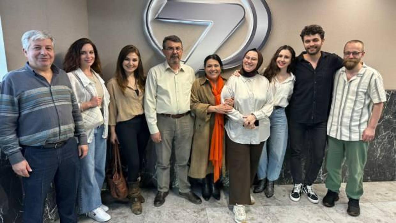 Gelin dizisinin oyuncularından sürpriz çıkarma