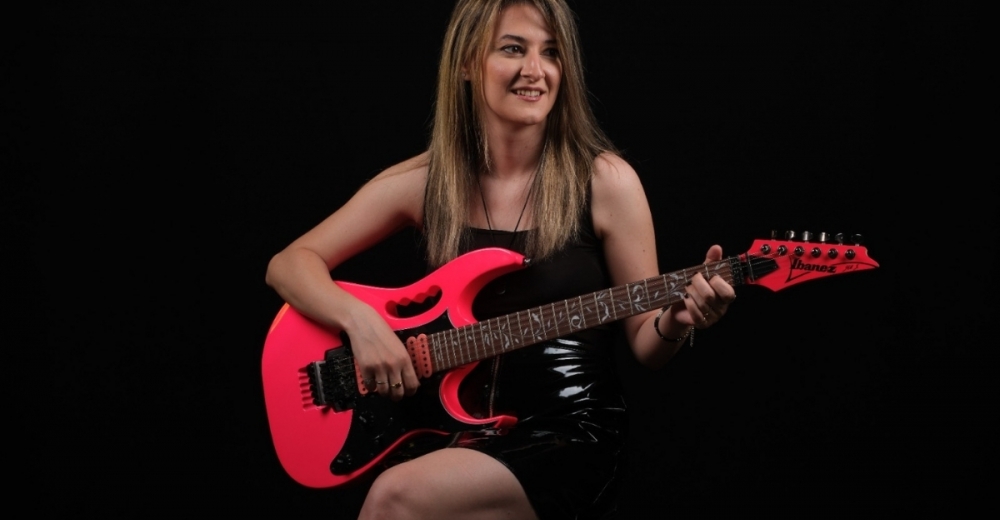 Gizem Seval Kimdir ?