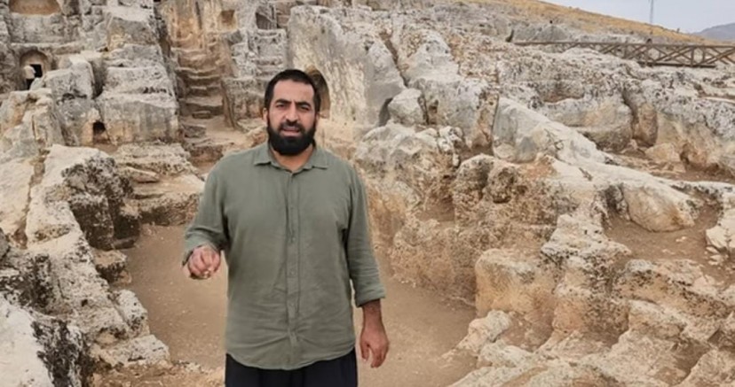 Hacı Ahmet Ünlü Adana’da Bulunan Nuh’un Gemisi Mozaiği İnceledi