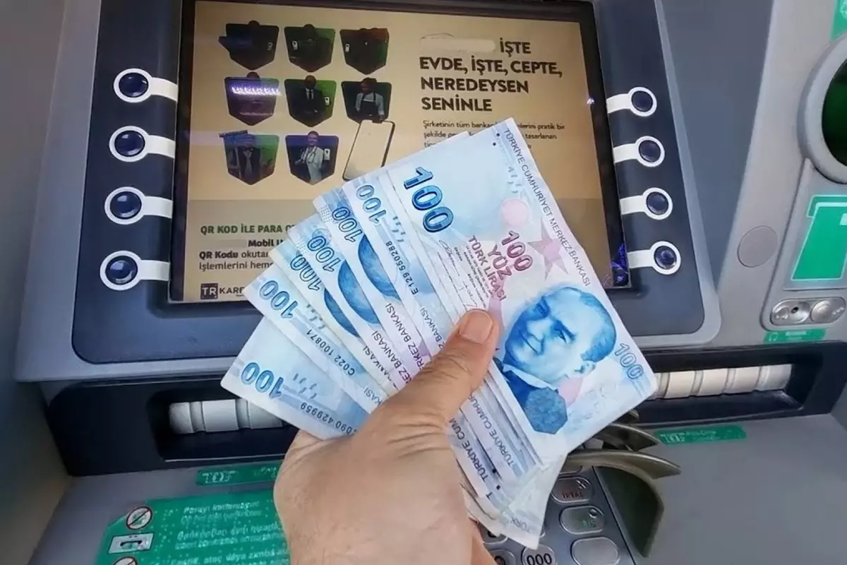 ATM’lerden nakit çekimde yeni dönem başladı