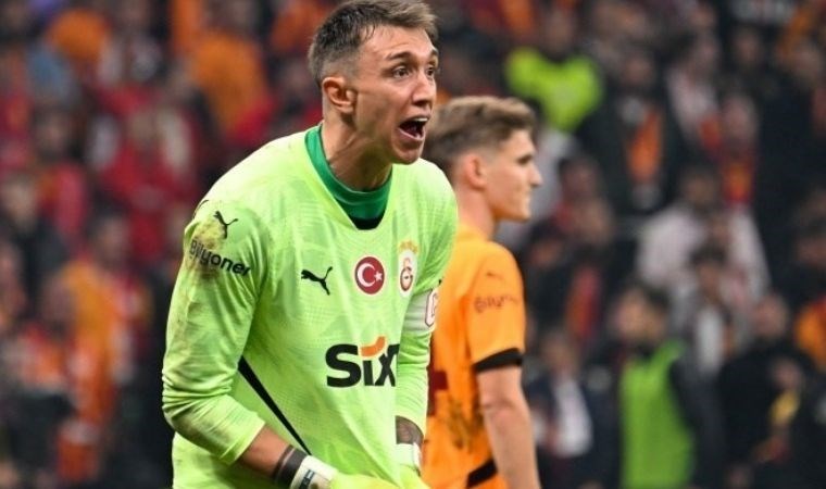 Fernando Muslera, Bülent Korkmaz’ı yakaladı!