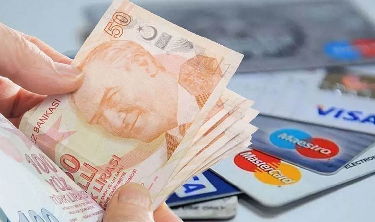 Borç krizi derinleşiyor: Kredi ve kart borçlarında rekor artış!