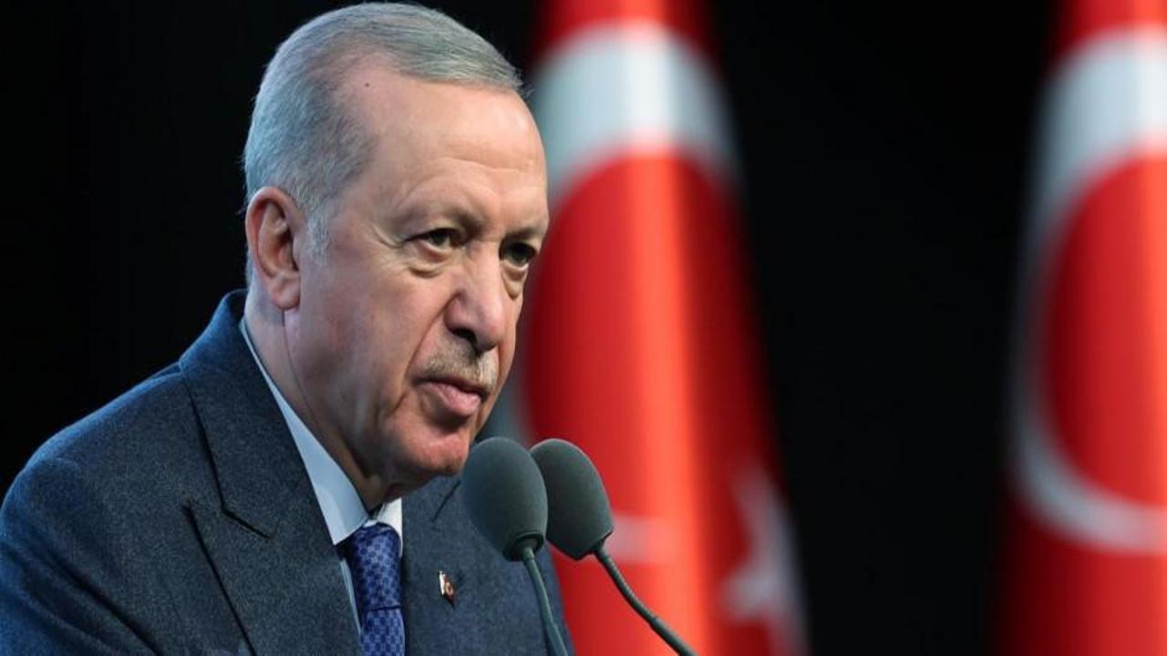 Erdoğan: Yatırım taahhütlü avans kredisi desteği 500 milyar liraya çıkarıldı