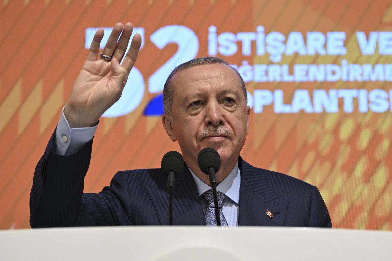 Cumhurbaşkanı Erdoğan'dan Özgür Özel'e 'ümmetçilik' tepkisi