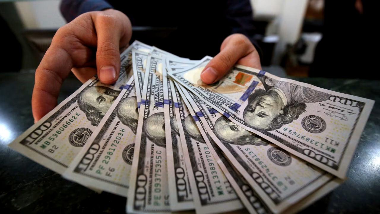 Dolar düştü, Trump'tan 