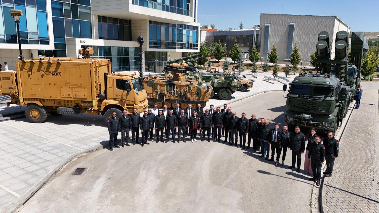 Roketsan Genel Müdürü İkinci: Vida almamızı bile engelliyorlar