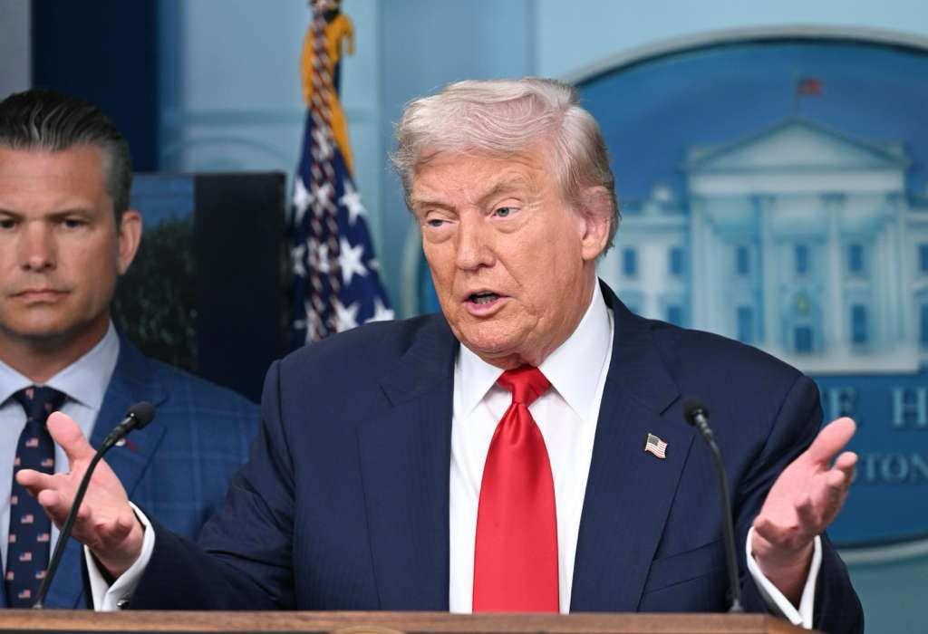 Son dakika: Trump'tan tarihi zirve öncesi Putin'e savaş ilanı gibi tehdit: Kabul etmezse..
