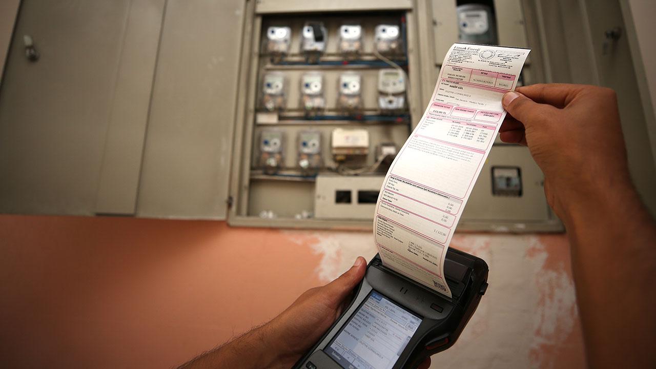 Sıcak hava faturaya yansıdı! Elektrik tüketimi rekor seviyeye çıktı