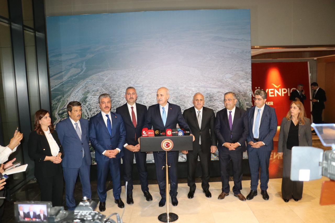 Kurtulmuş'tan 'Terörsüz Türkiye' komisyonu açıklaması: Demokratik tartışma ortamı oluştu