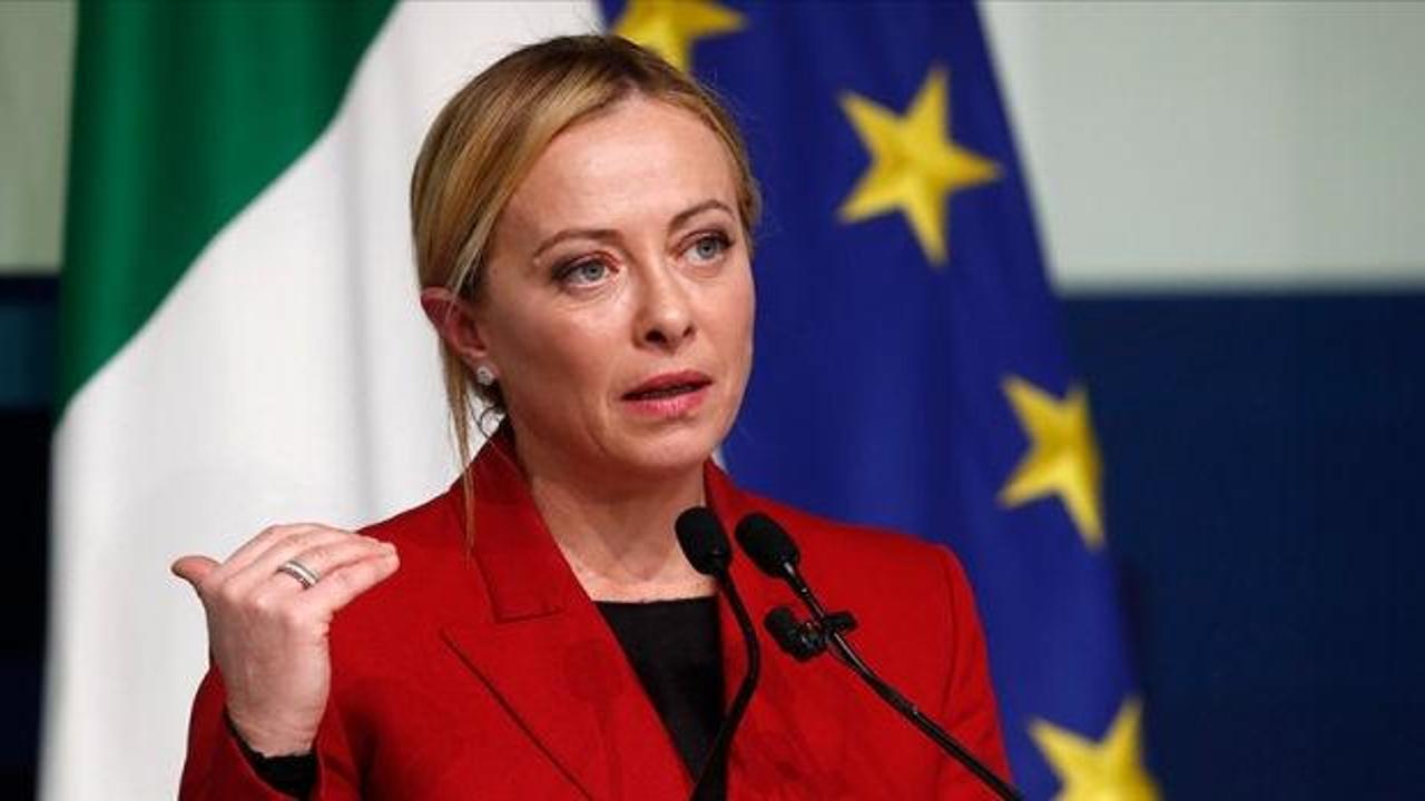 İtalya’da peçe yasağı gündemde! Meloni’nin partisi teklifi verdi