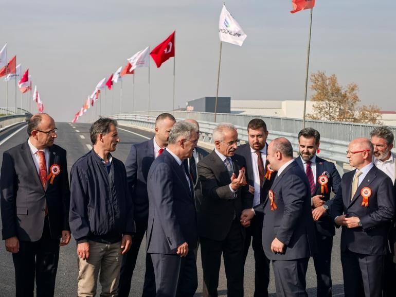 Bakan Uraloğlu: Ekonomik büyümenin birinci şartı, güçlü bir ulaşım altyapısıdır