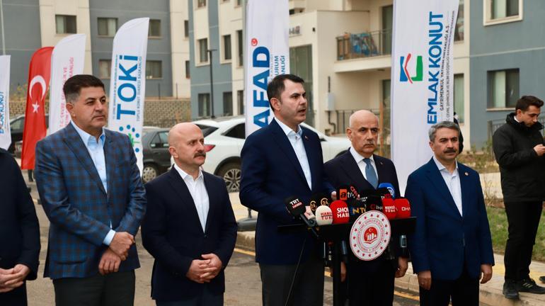 Bakan Kurum: Yolsuzluğa para buluyorlar ama deprem bölgesinde çakılı çivileri yok