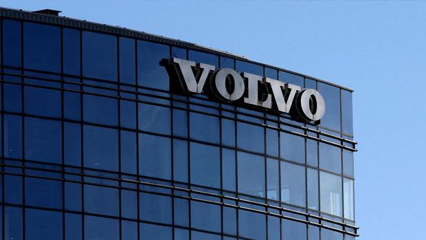 Tesla çöküyor mu? Analist raporu ile panik satışları başladı