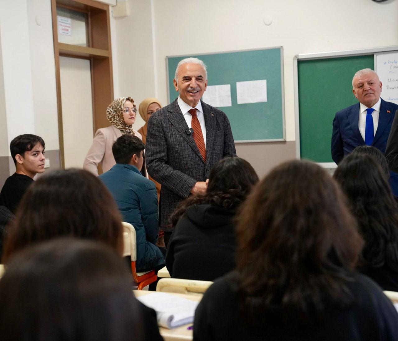 Ümraniye'ye yeni ilkokul inşa ediliyor: Öğrencilere modern öğrenim imkanı