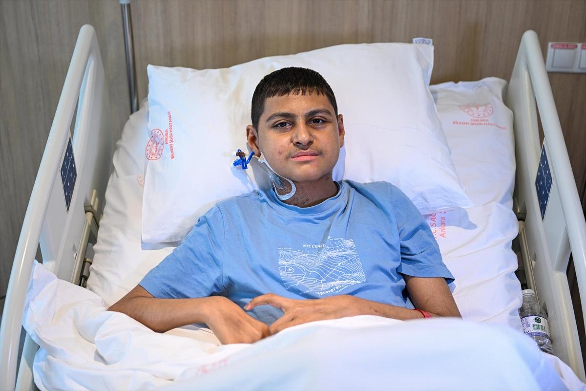 Lösemili Cemal LGS'yi hastane odasında kazandı, Anadolu Lisesine yerleşti