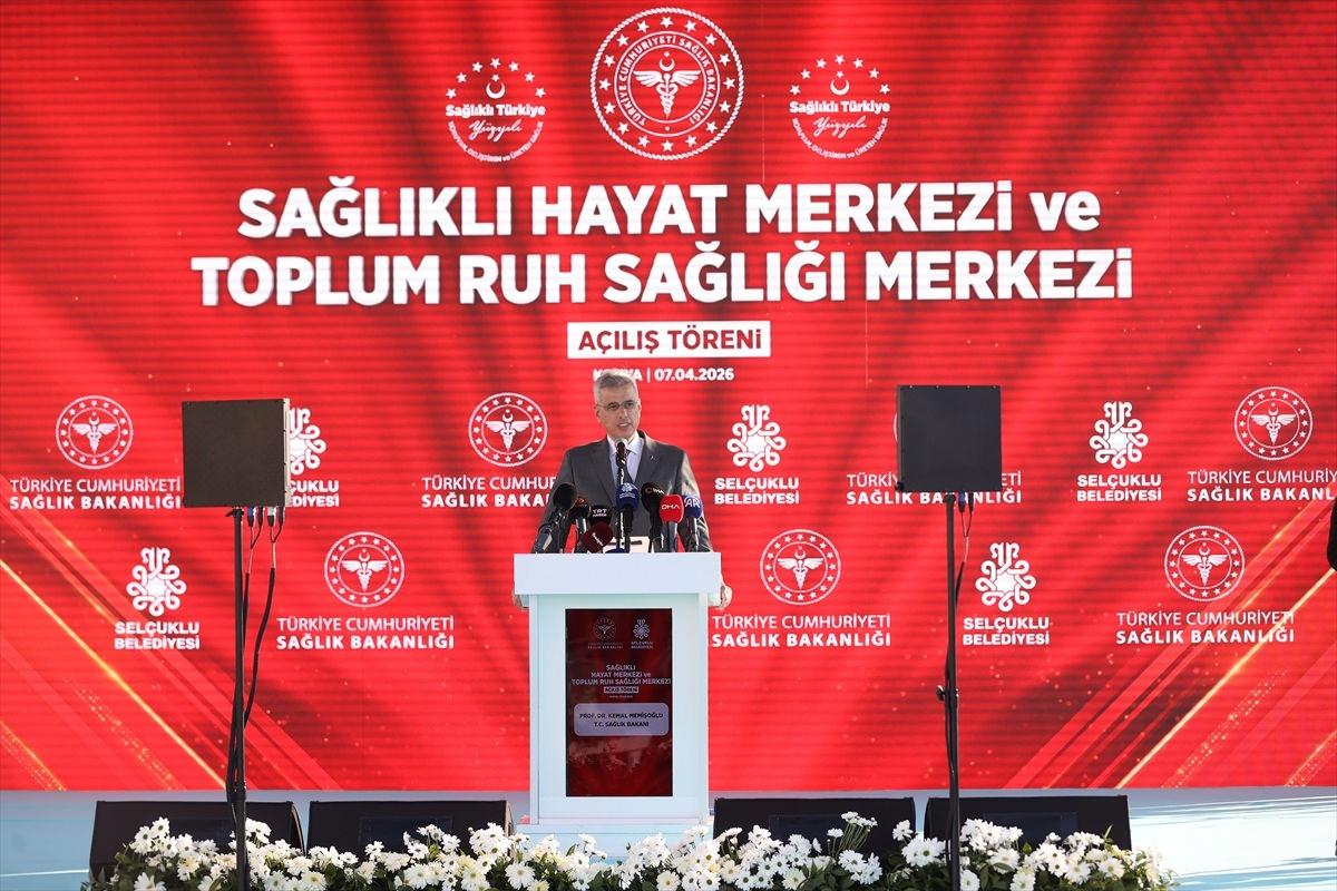 Sağlık Bakanlığı'ndan normal doğuma teşvik: Her gebeye özel ebe dönemi