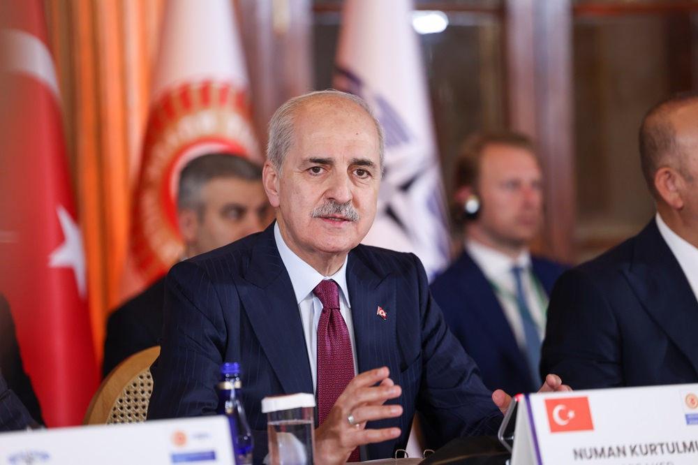 Meclis Başkanı Kurtulmuş'tan dünyaya barış çağrısı