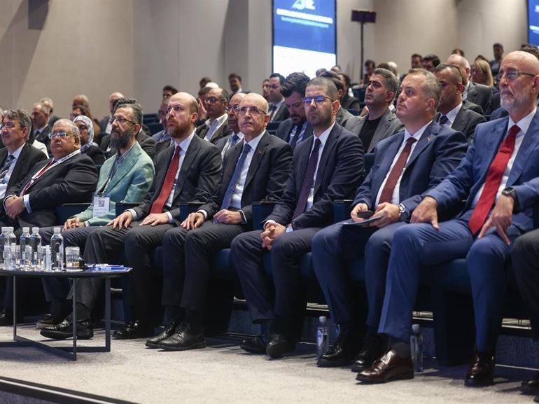 Bakan Şimşek: Türkiye'ye gelin ve yatırım yapın