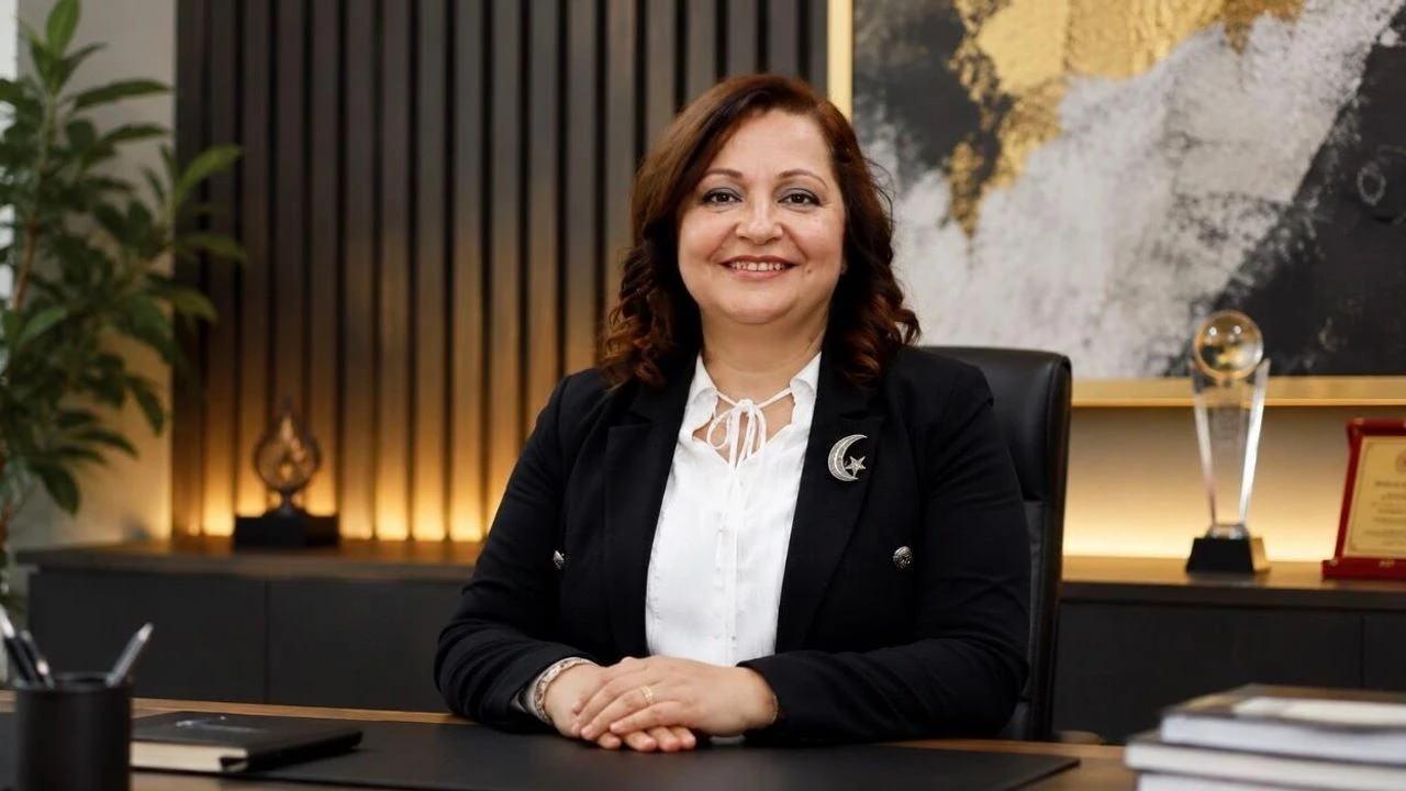 Burcu Köksal'dan CHP'ye sert eleştiri: Erdoğan ve Özel arasında kıyas olmaz