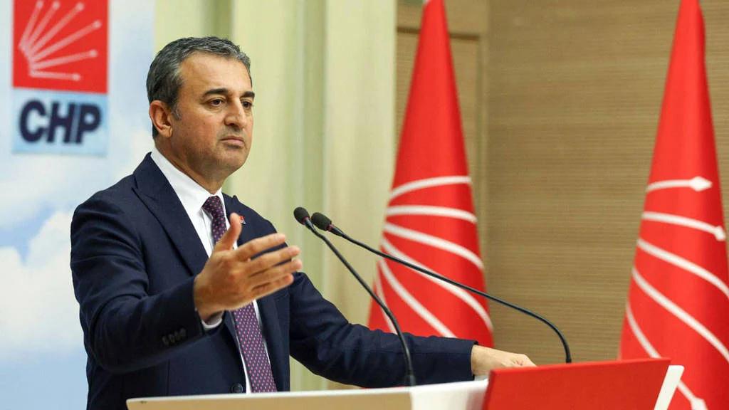 Para teklifi ifşa oldu, ortalık karıştı! Yılmaz Özdil ve Burhanettin Bulut arasında kavga!