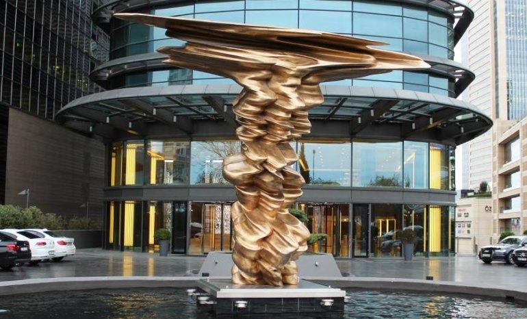 Koç ve Sabancı'nın toplamını geçti: Şirkette sadece 19 çalışan var! Bunu kimse beklemiyordu