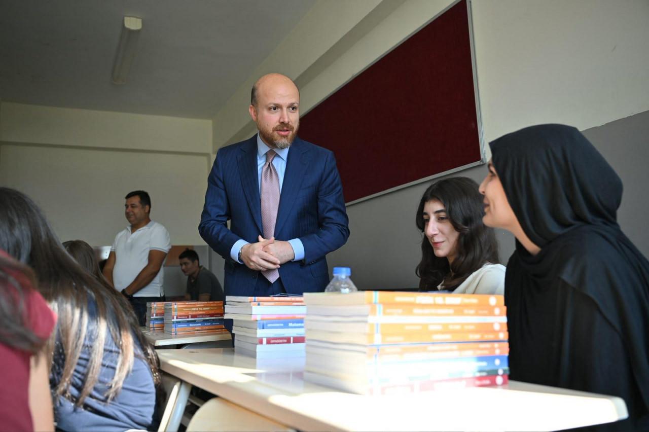 Bilal Erdoğan, Diyarbakır’da öğrenci ve öğretmenlerle buluştu! Gençlere net mesaj...