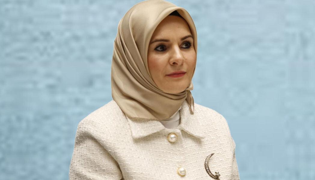 100 bin TL'lik soruyu bilemedi! Cevabı bakan paylaştı!